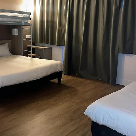 Premiere Classe Cran-gevrier Renove En 2025