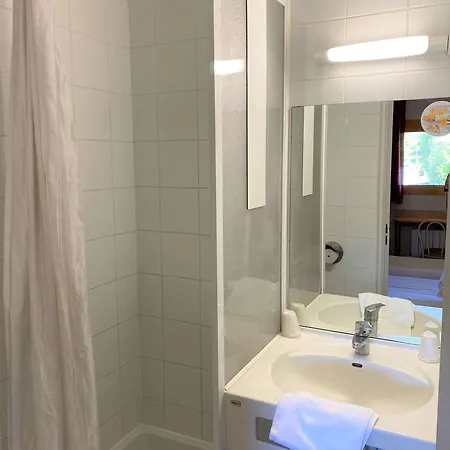 Hotel Premiere Classe Cran-gevrier Renove En 2025 Annecy