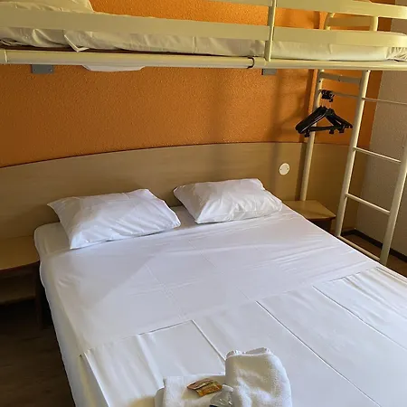 Premiere Classe Cran-gevrier Renove En 2025 Hotel
