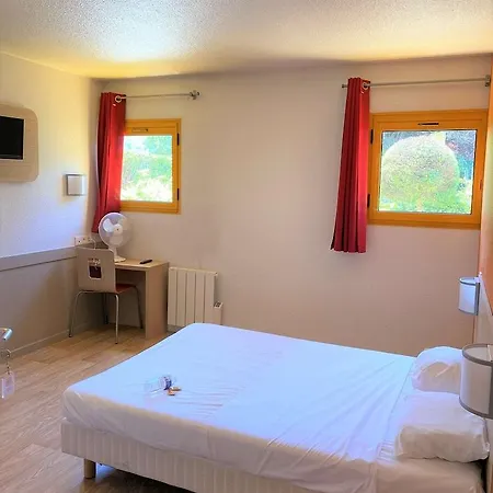 Hotel Premiere Classe Cran-gevrier Renove En 2025 2*