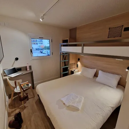 Premiere Classe Cran-gevrier Renove En 2025 2*