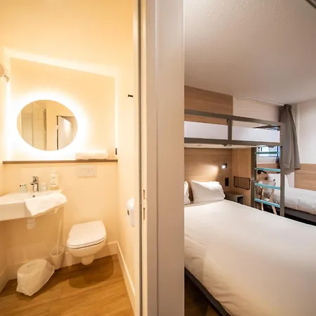 Premiere Classe Cran-gevrier Renove En 2025 Hotel