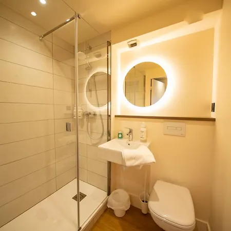 Premiere Classe Cran-gevrier Renove En 2025